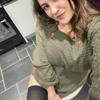 Anna sur Eybens cherche rencontre amoureuse