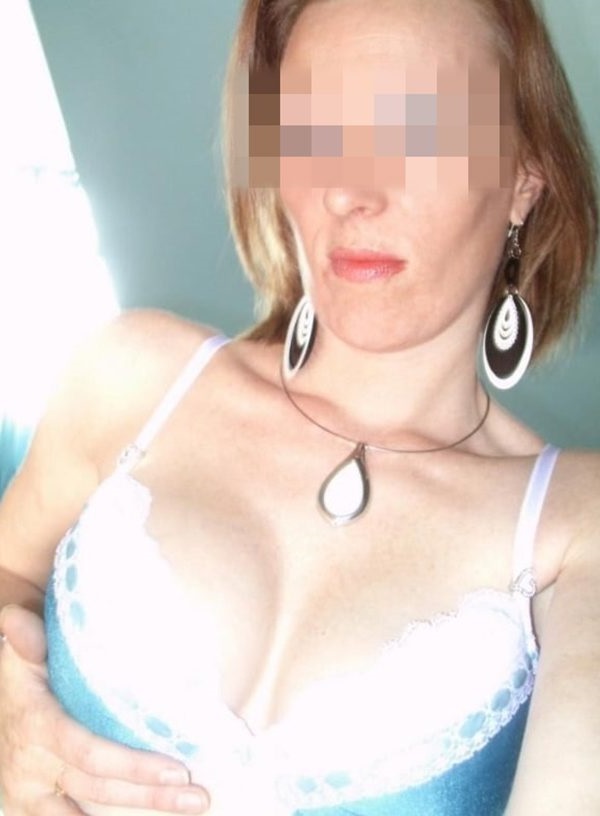 Chaude Amanda cherche mec libertin sur Audincourt
