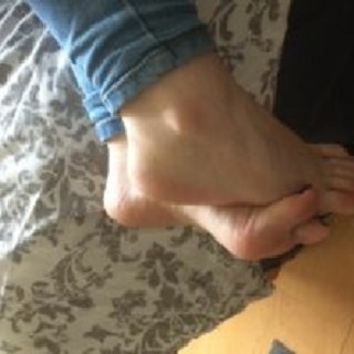 Fétichiste des pieds pour rencontre sur Fougerolles-saint-valbert